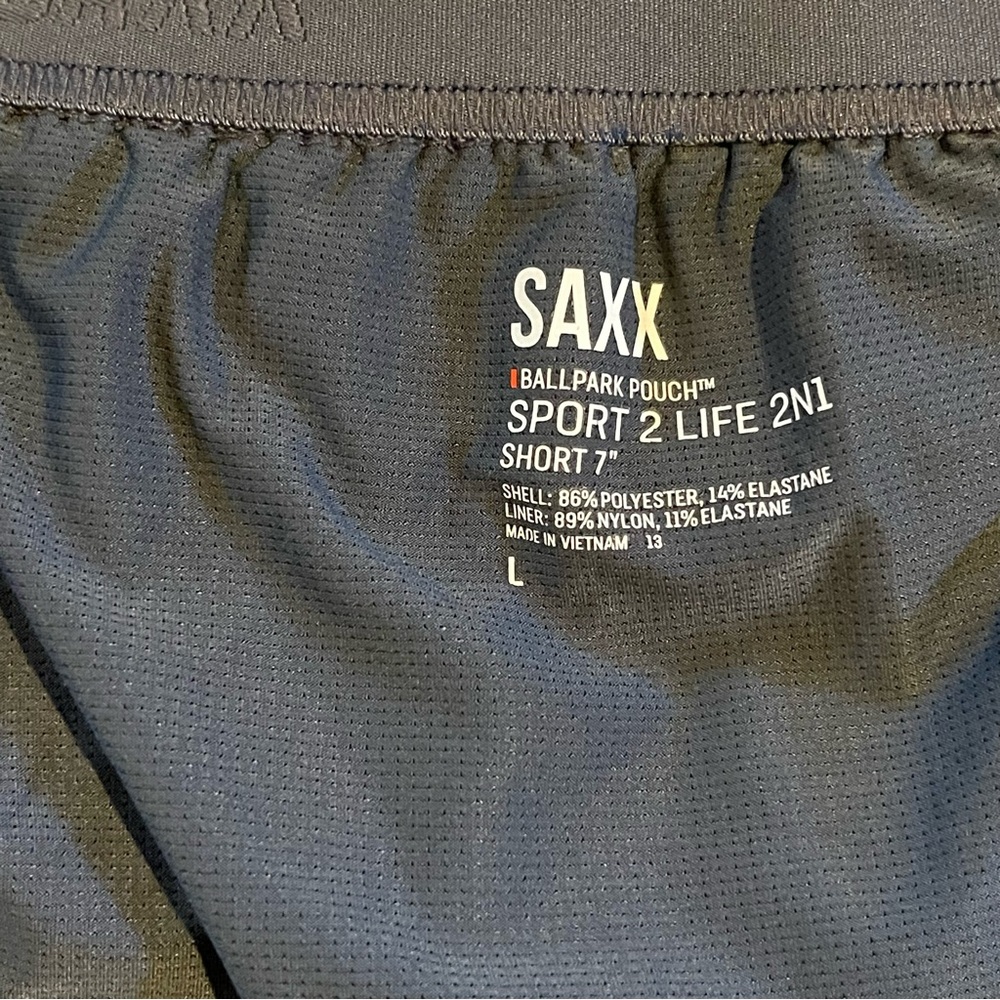 Saxx lined shorts mens large pre-owned condition - Picture 13 of 16